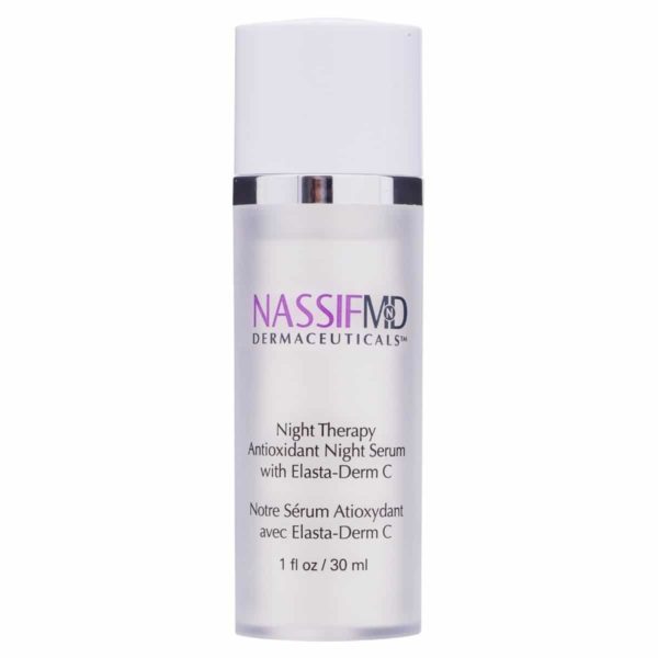 Dr. Nassif Night Therapy Serum flaske på en elegant overflate, fremhever serumets avanserte anti-aging ingredienser som Retinol og Vitamin C, designet for å forynge og reparere huden over natten.